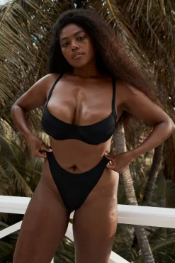 Monday Swimwear Capri Thong -