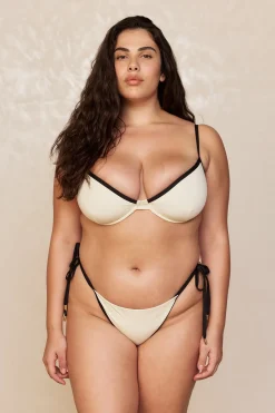 Monday Swimwear Capri Top -