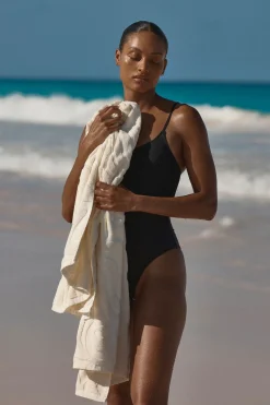 Monday Swimwear Mare Towel - Terry